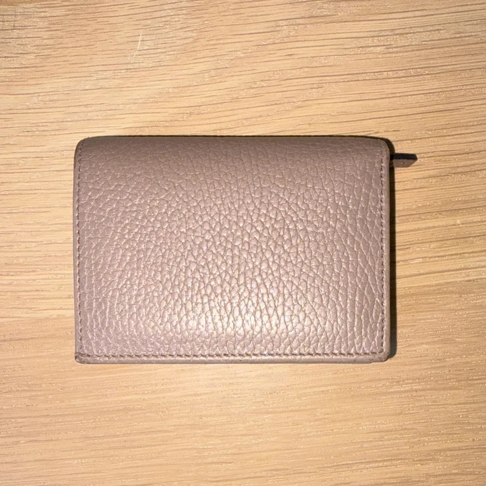 Gucci excellent except
